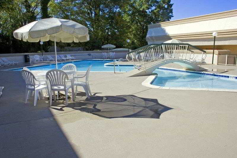 Hotel Clarion Pointe - Atlanta South 3*