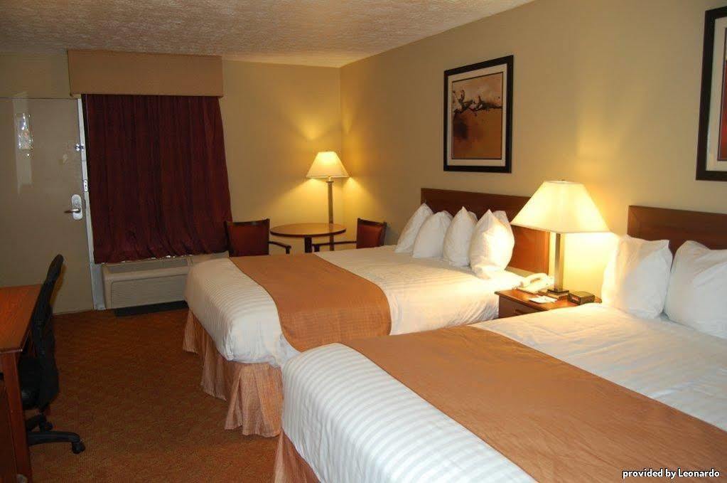 Clarion Pointe - Atlanta South